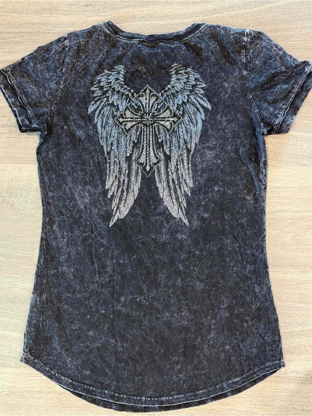 Voice of California Y2K Rhinestone Cross Angel Wings Graphic Tee Gray S - Picture 6 of 9
